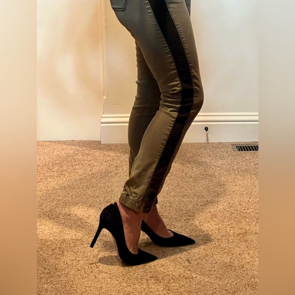 Dear John Khaki denim jogger with tuxedo stripe size 26